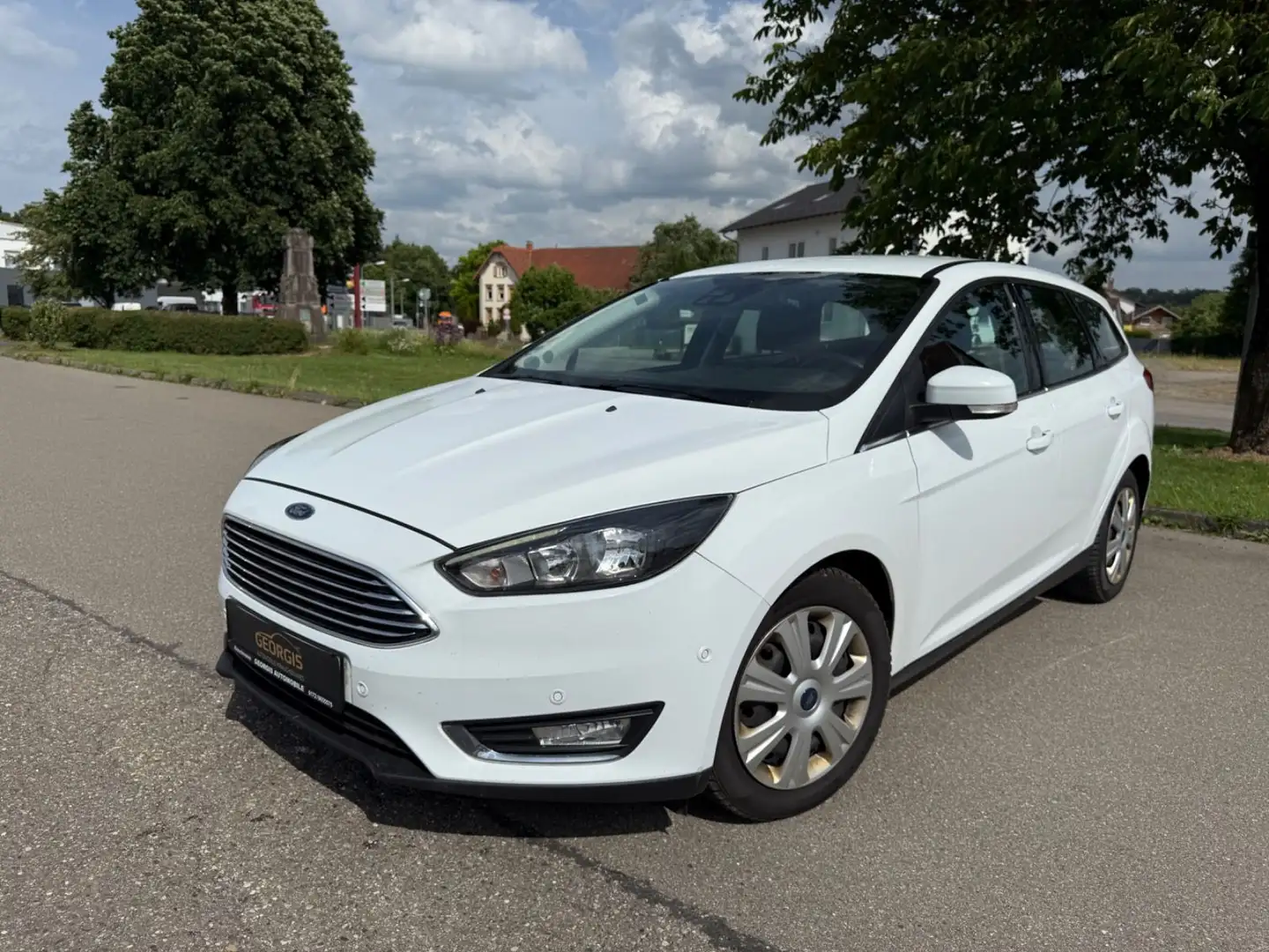 Ford Focus 2.0 TDCi Titanium 1.Hand SHG SHZ LHZ BFS Wit - 1