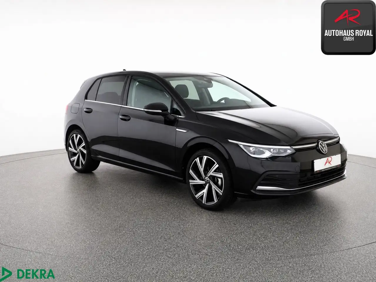 Volkswagen Golf VIII 1.5 eTSI STYLE MASSAGE,MEMORY,ACC,1.HD, миниатюра 7