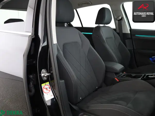 Volkswagen Golf view 11