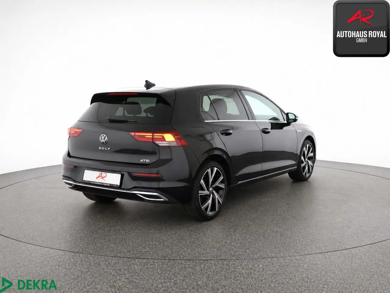 Volkswagen Golf VIII 1.5 eTSI STYLE MASSAGE,MEMORY,ACC,1.HD, миниатюра 5