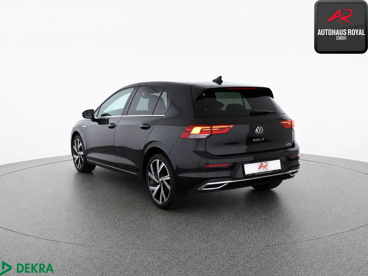 Volkswagen Golf VIII 1.5 eTSI STYLE MASSAGE,MEMORY,ACC,1.HD, миниатюра 3