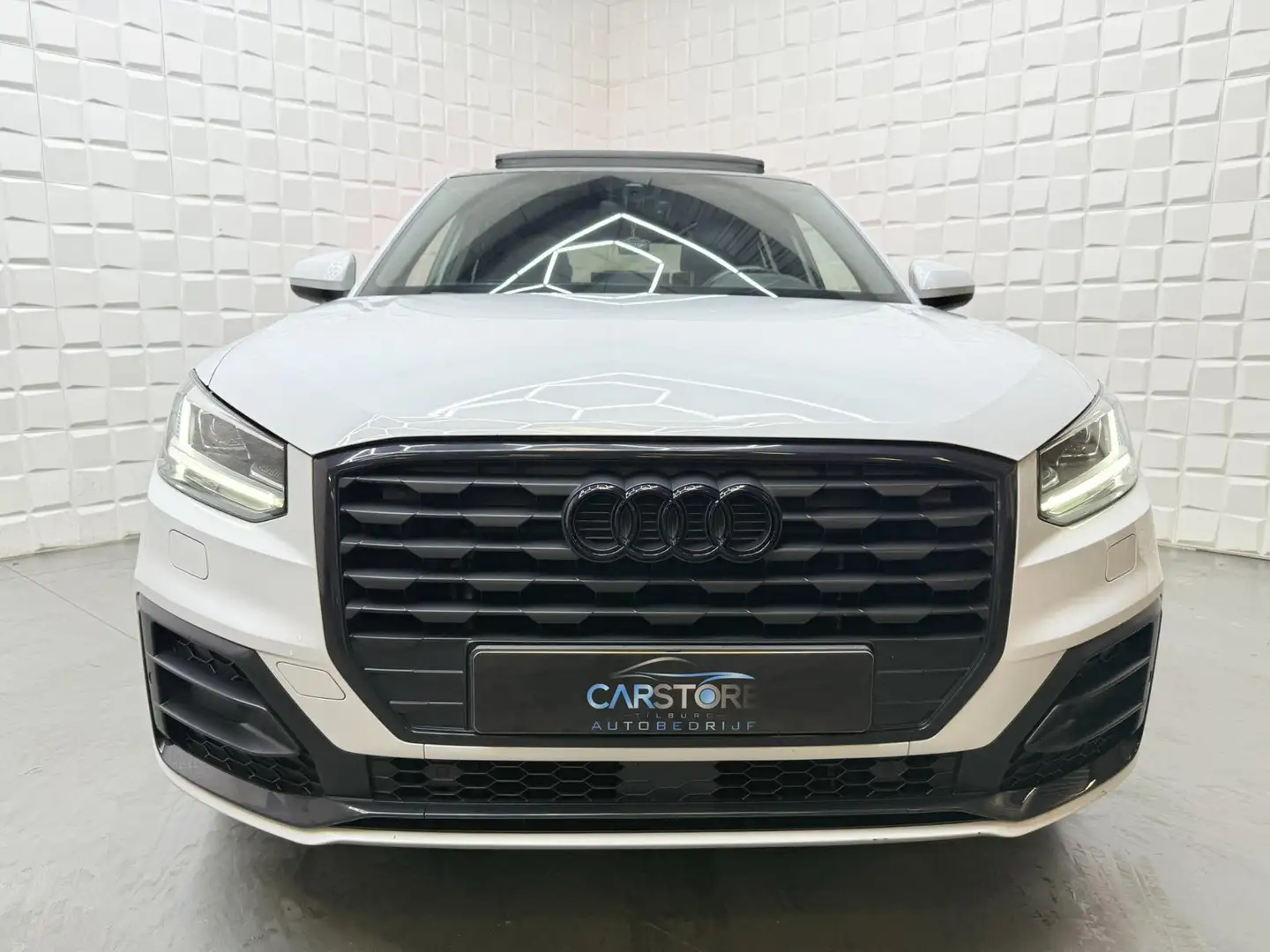 Audi Q2 1.4 TFSI CoD 3x S LINE PANO VIRTUAL ACC LEER KEYLE Weiß - 2