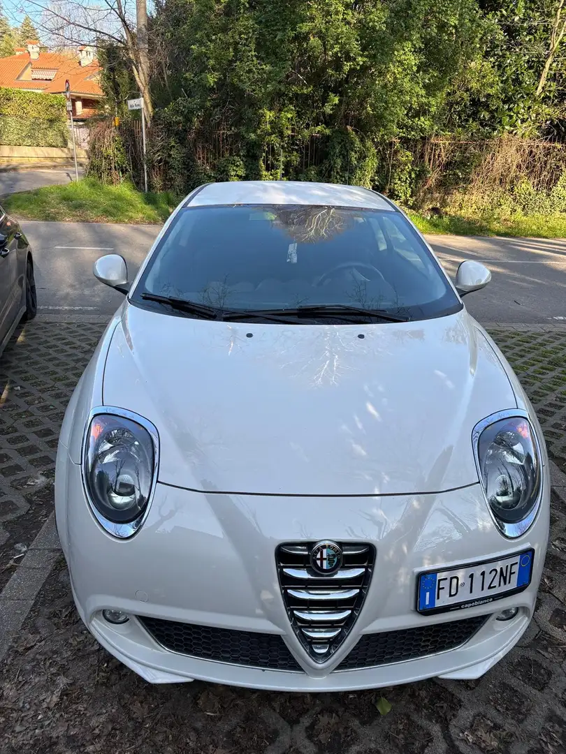 Alfa Romeo MiTo MiTo 2013 1.4 Junior 78cv Білий - 2