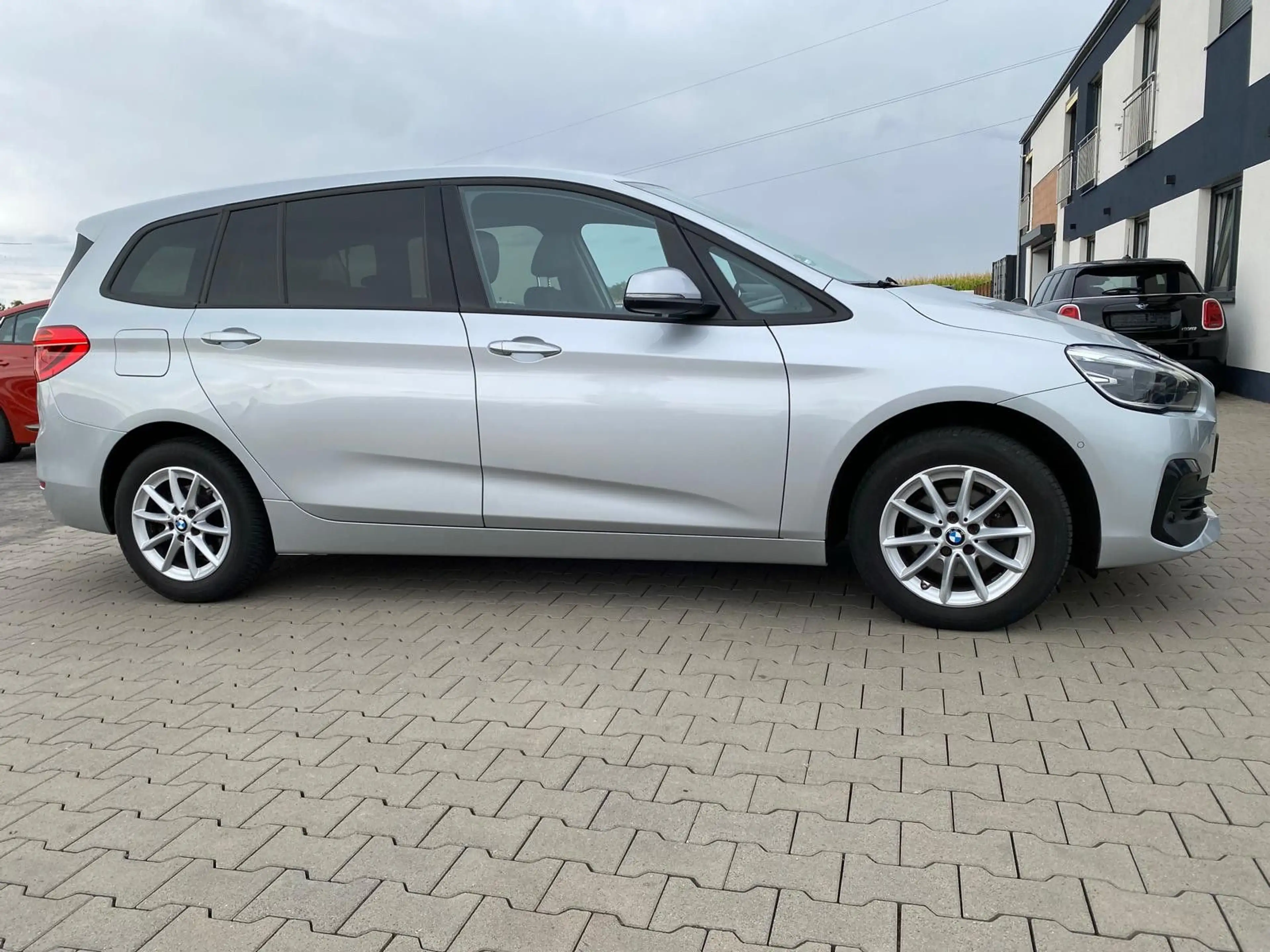 BMW 216 Advantage/NAVI — photo 9