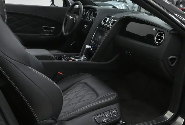 Bentley Continental view 4