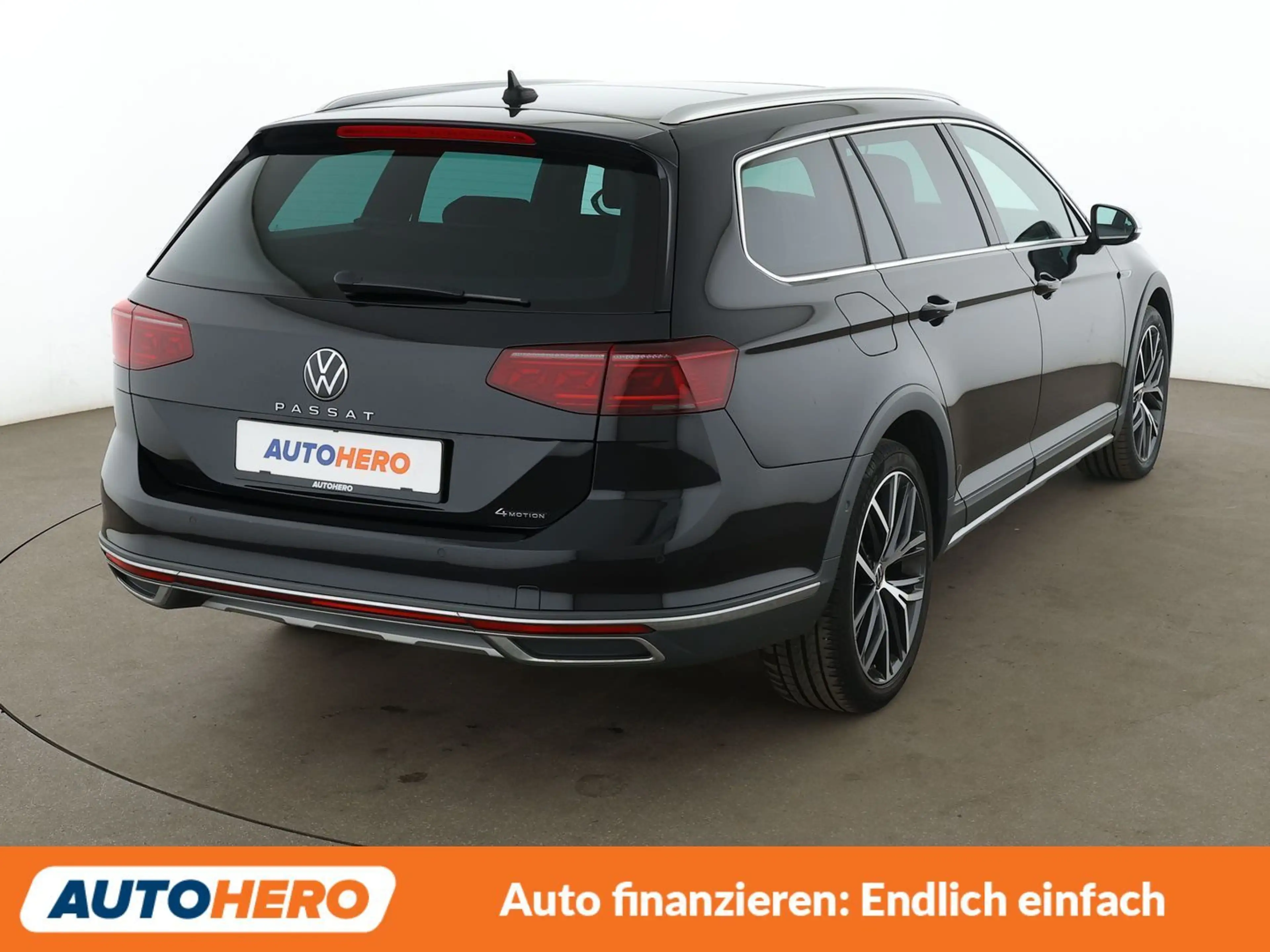 Volkswagen Passat Alltrack 2.0 TDI 4Motion Aut.*NAVI*HUD* — photo 6