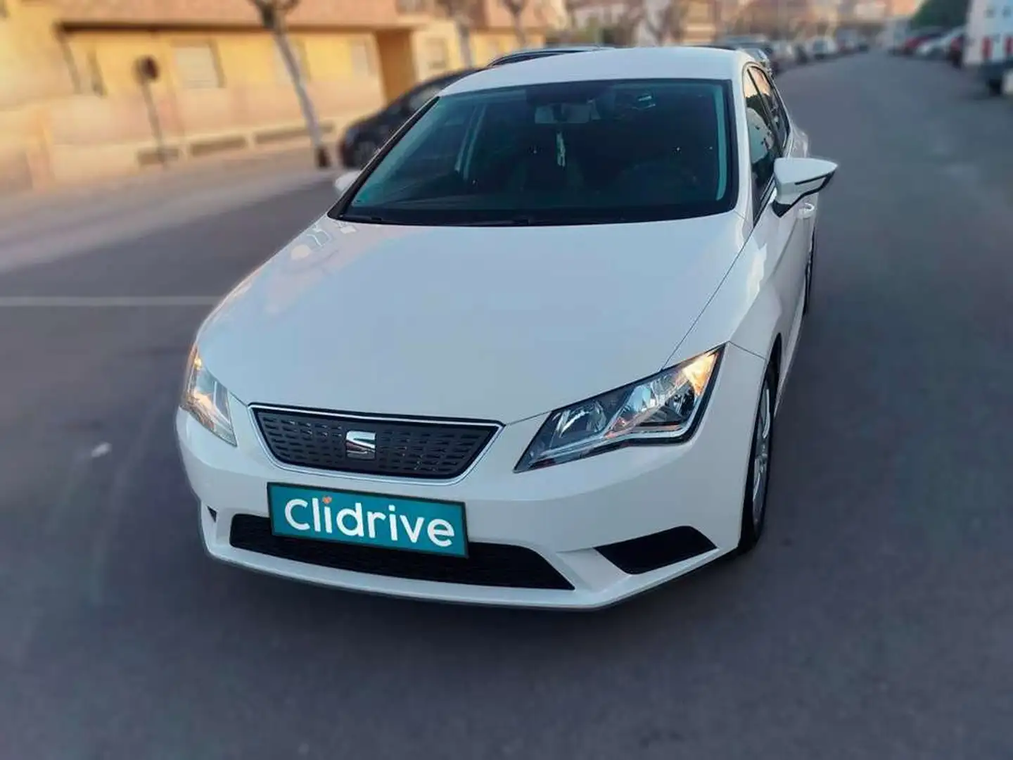 SEAT Leon 1.9TDI Reference Ecomotive DPF Blanco - 2