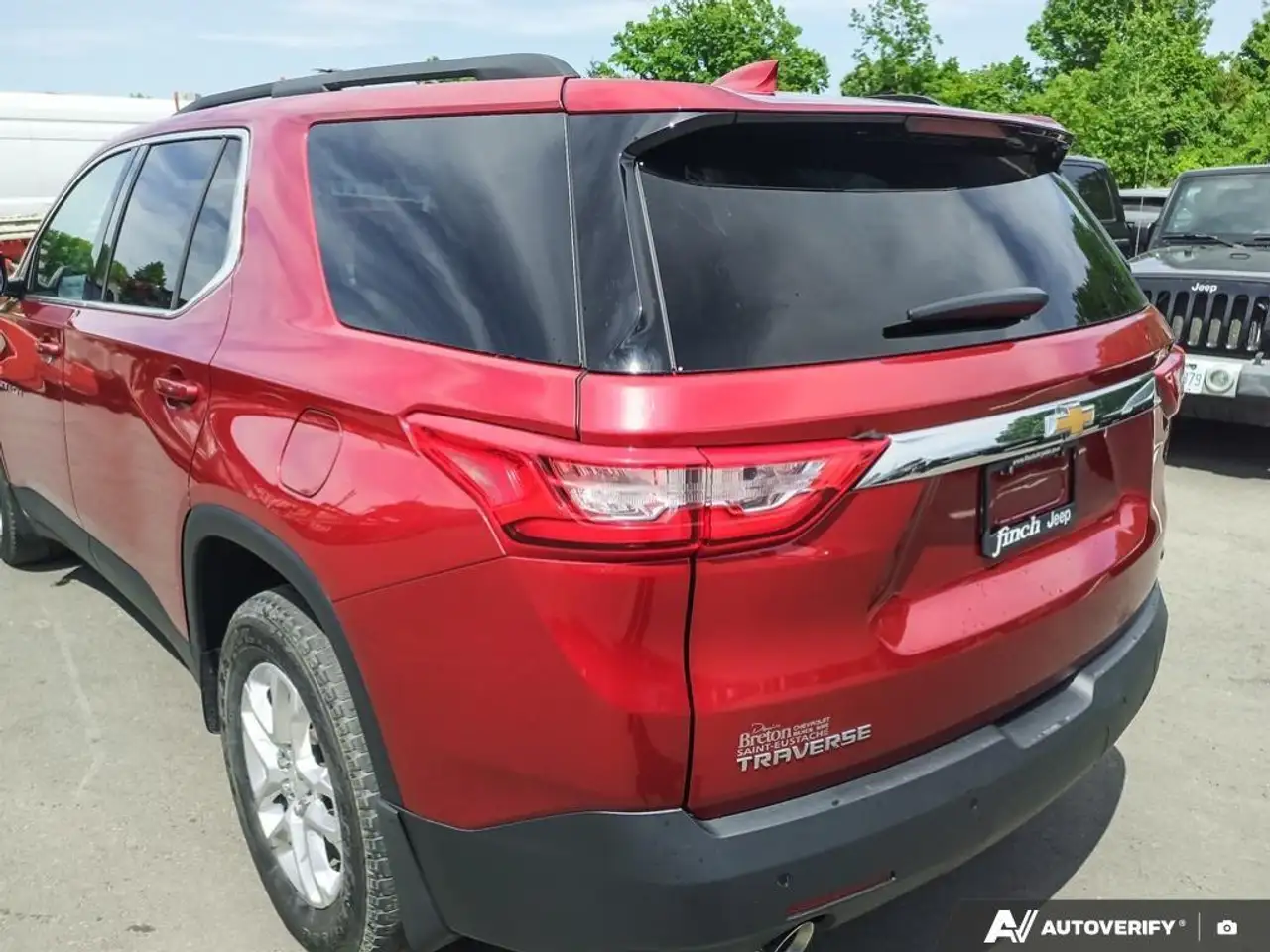 Chevrolet Traverse photo Chevrolet Traverse
