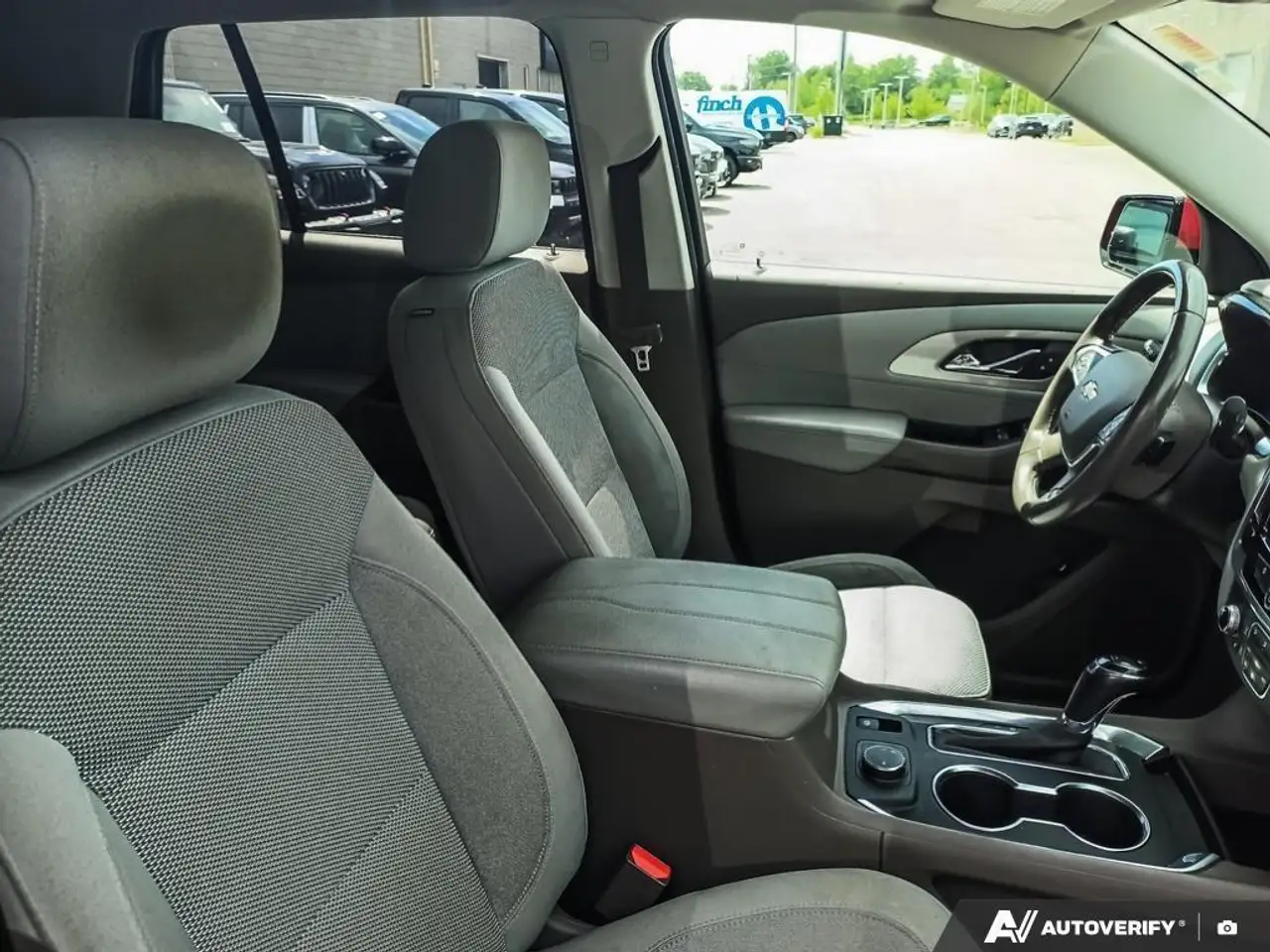Chevrolet Traverse photo Chevrolet Traverse