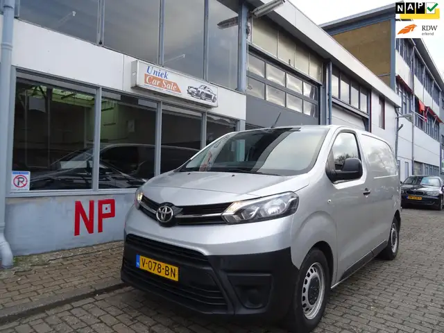 Toyota Proace Compact 1.6 D-4D Cool Comfort