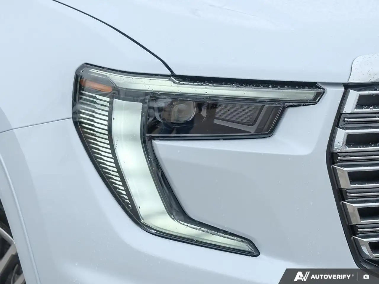 GMC Acadia снимка GMC Acadia