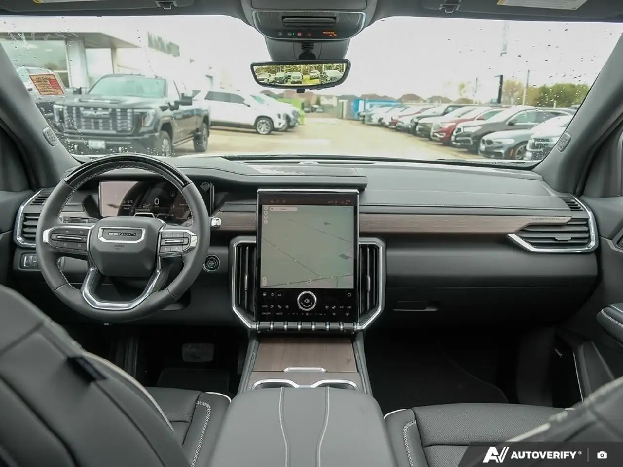 GMC Acadia снимка GMC Acadia