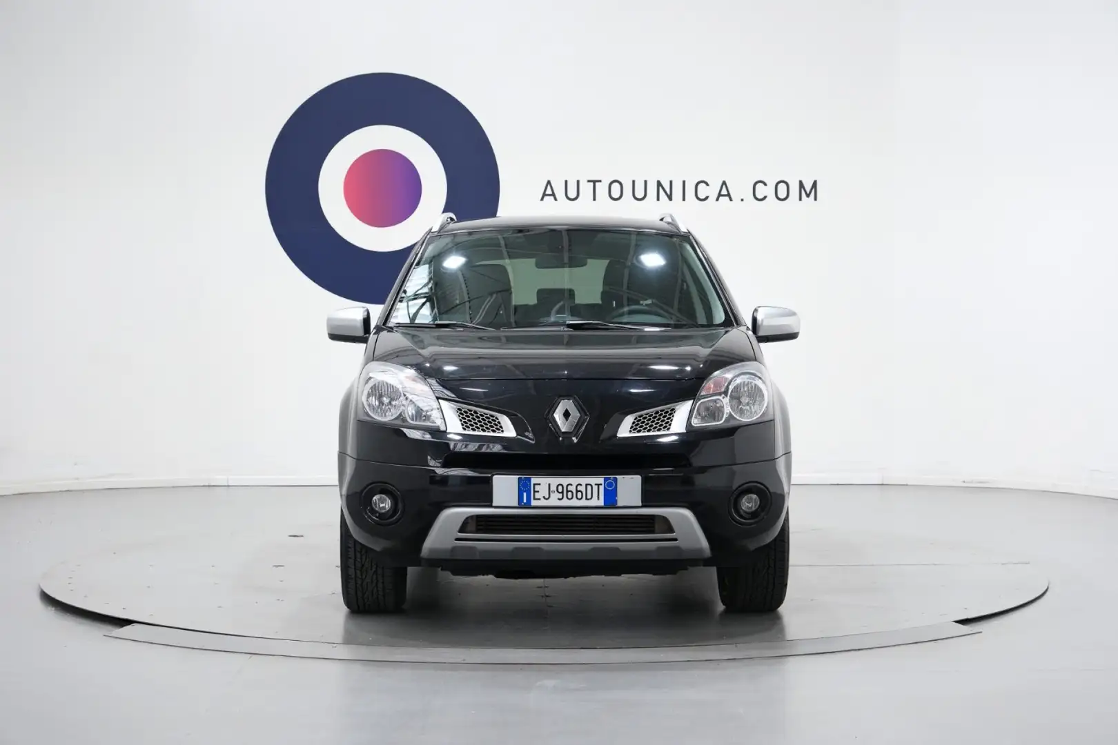 Renault Koleos 2.0 DCI 150CV 4X4 BOSE Negru - 2