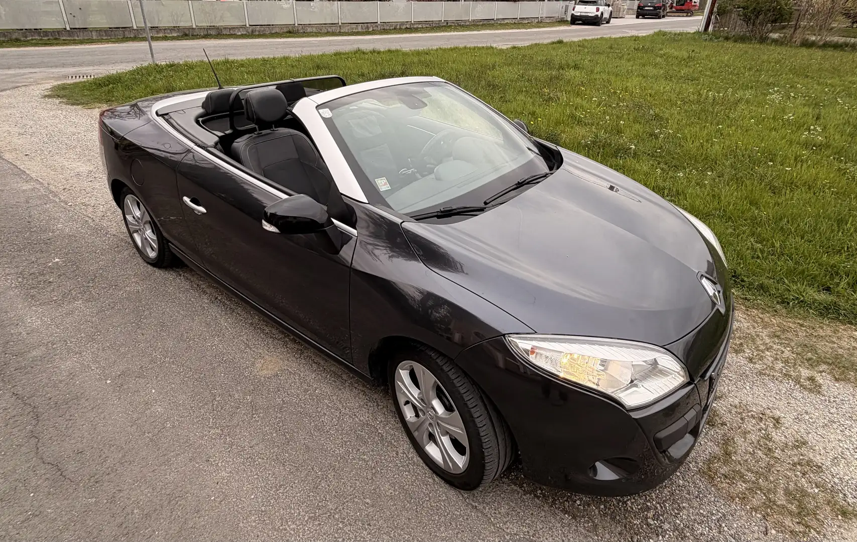 Renault Megane Mégane Dynamique TCe 130 Grau - 1