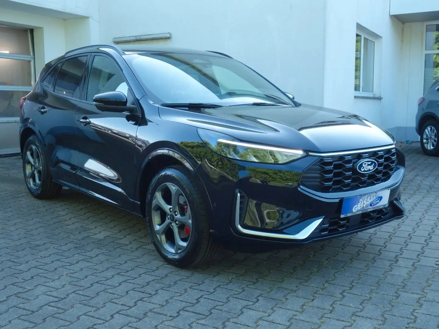 Ford Kuga ST-Line X Auto NAVI DAB Winterp 5J Garantie Negru - 1