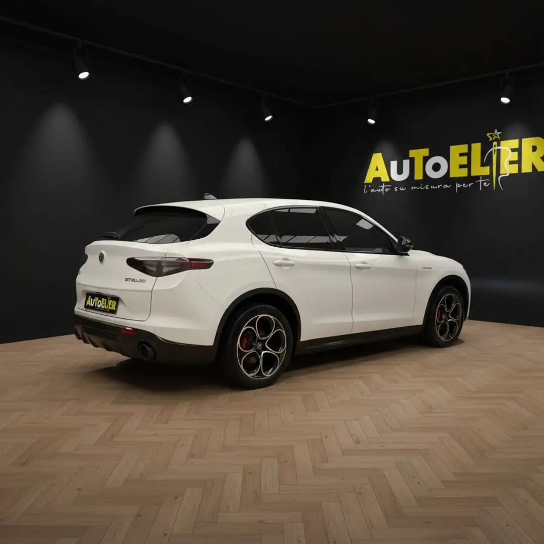 Alfa Romeo Stelvio Stelvio 2.2 t Veloce Q4 210cv auto Bianco - 2