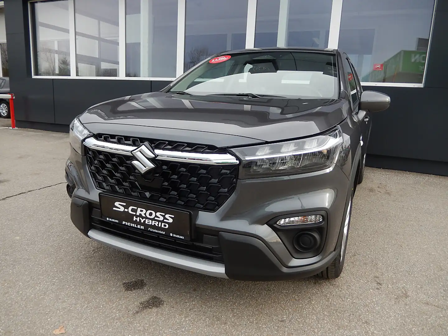 Suzuki S-Cross 1,4 Hybrid clear Grau - 1
