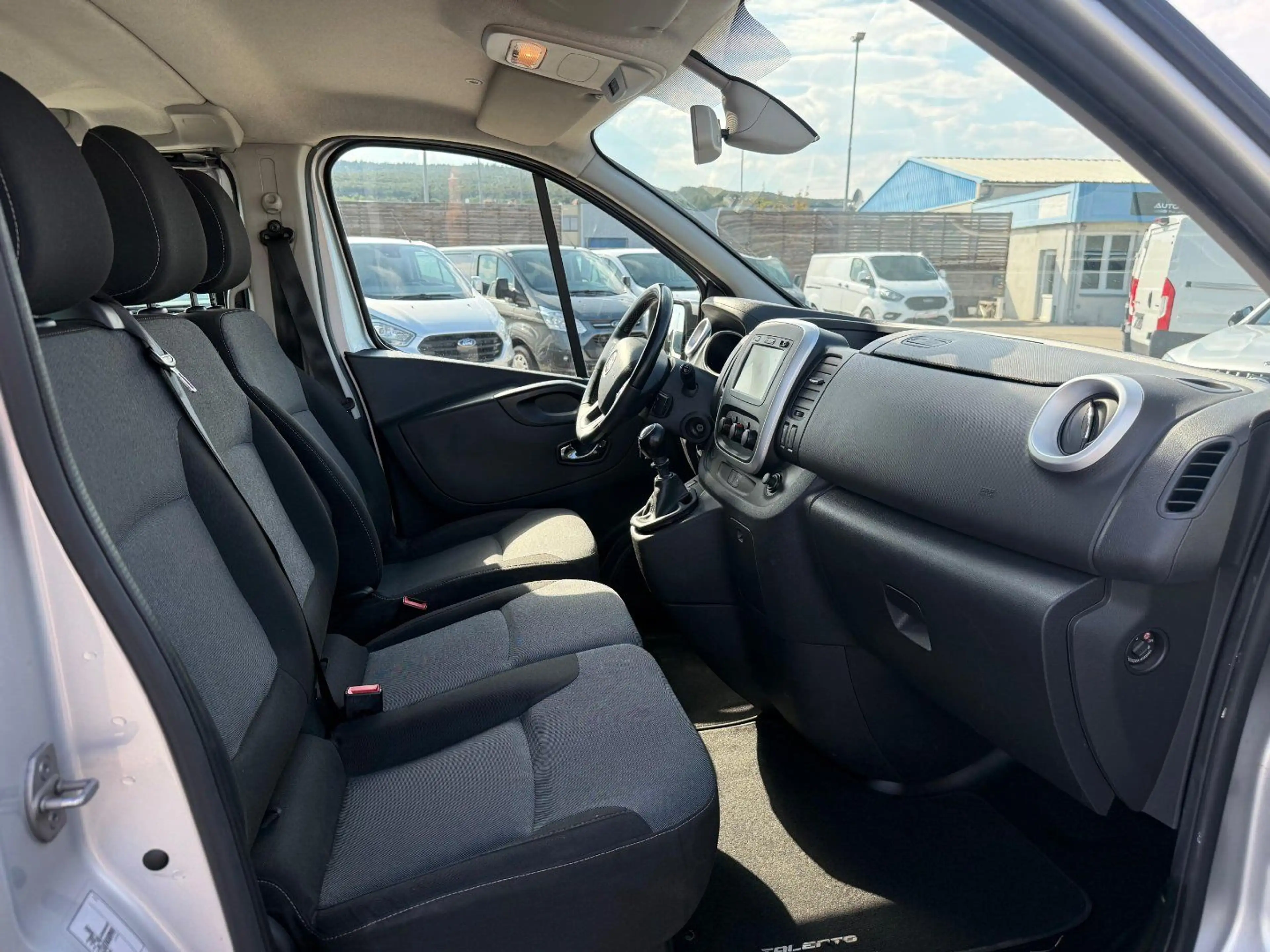 Fiat Talento L2H1 9-Sitzer *Netto €13.750,-* — photo 5