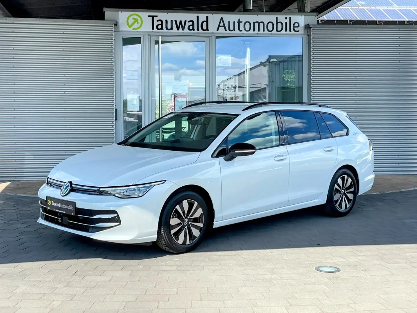 Volkswagen Golf Variant VIII Variant 2.0 TDI DSG GOAL IQ/AHK/AREA/ACC Blanc - 2