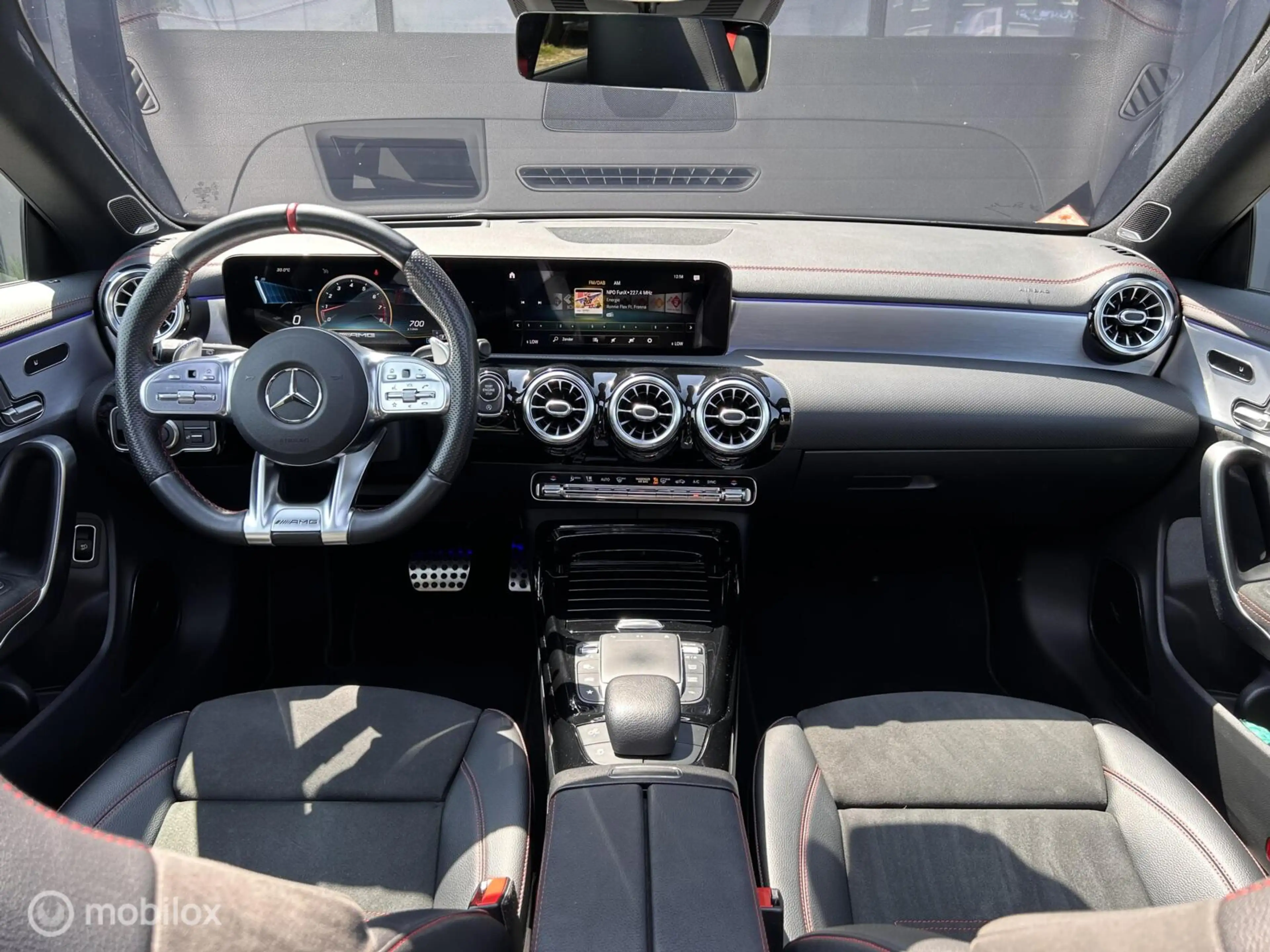 Mercedes-Benz CLA 35 AMG Shooting Brake 4MATIC Premium Plus|Alarm klasse 5| — photo 4