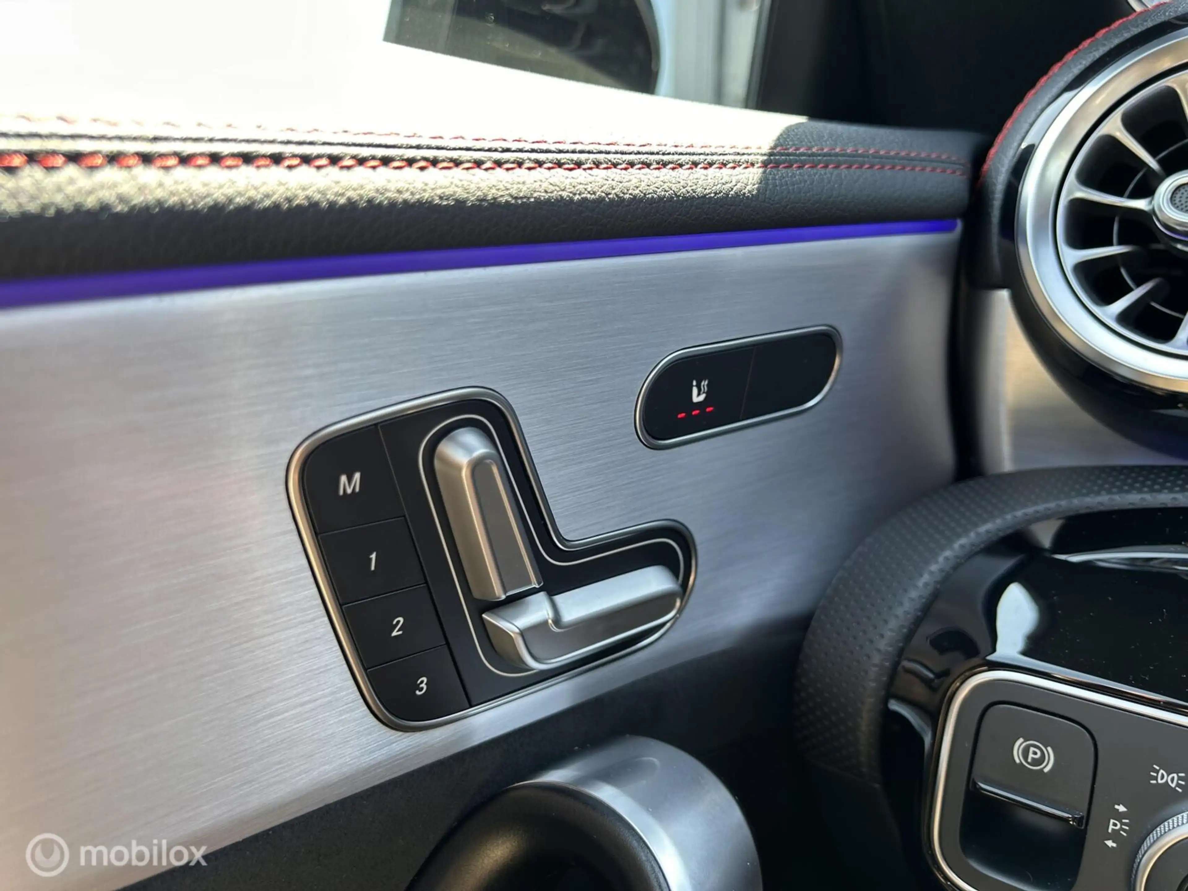 Mercedes-Benz CLA 35 AMG Shooting Brake 4MATIC Premium Plus|Alarm klasse 5| — photo 7