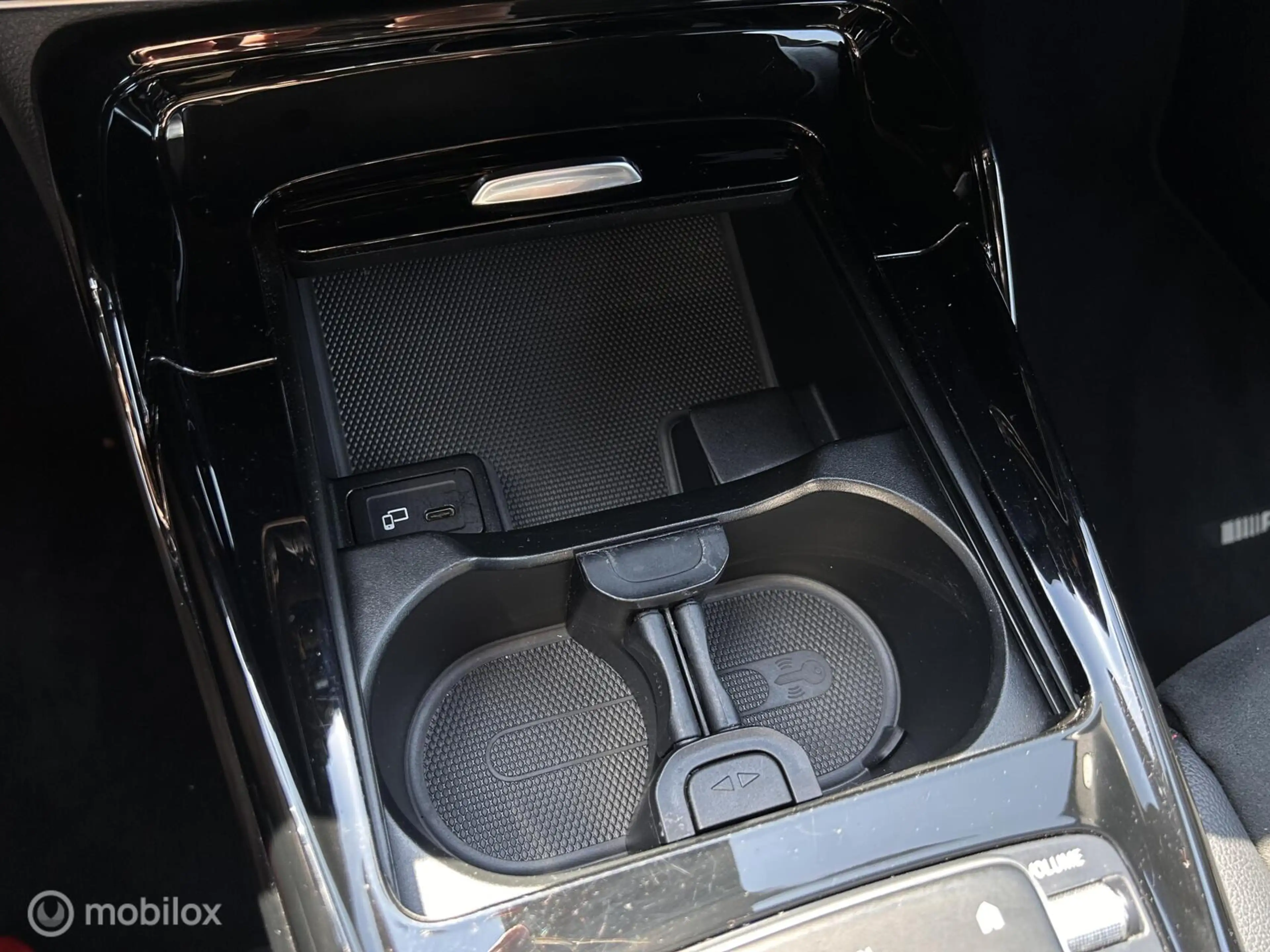 Mercedes-Benz CLA 35 AMG Shooting Brake 4MATIC Premium Plus|Alarm klasse 5| — photo 15
