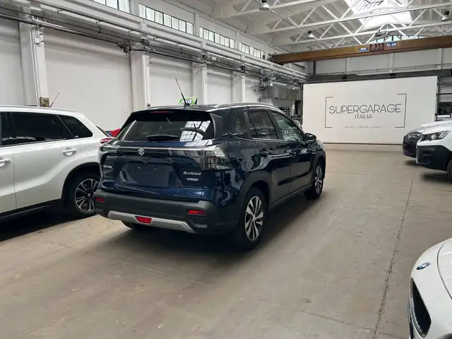 Suzuki S-Cross view 4