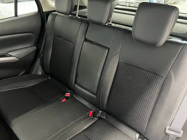 Suzuki S-Cross view 11