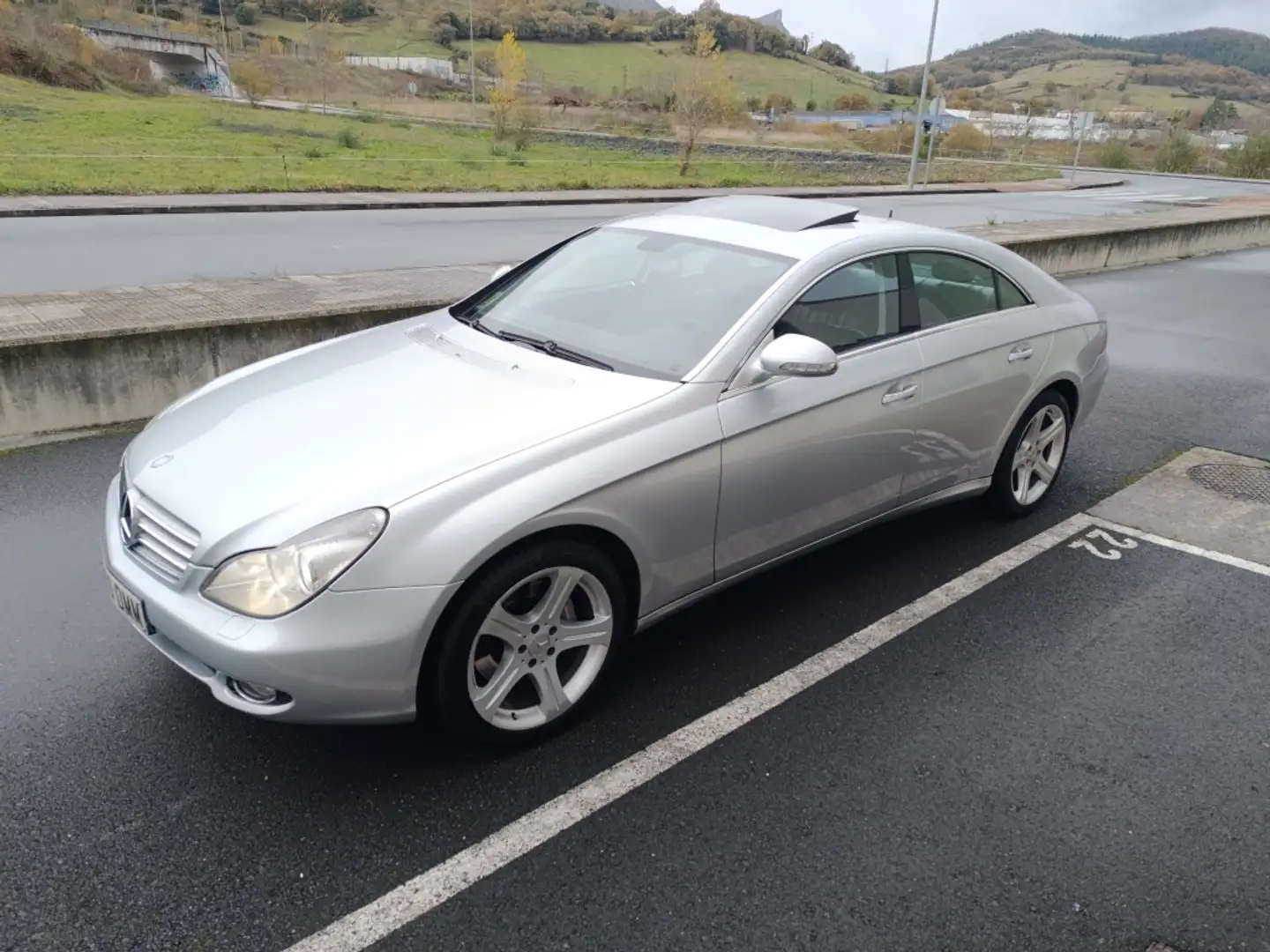 Mercedes-Benz CLS 500 Aut. Silber - 1