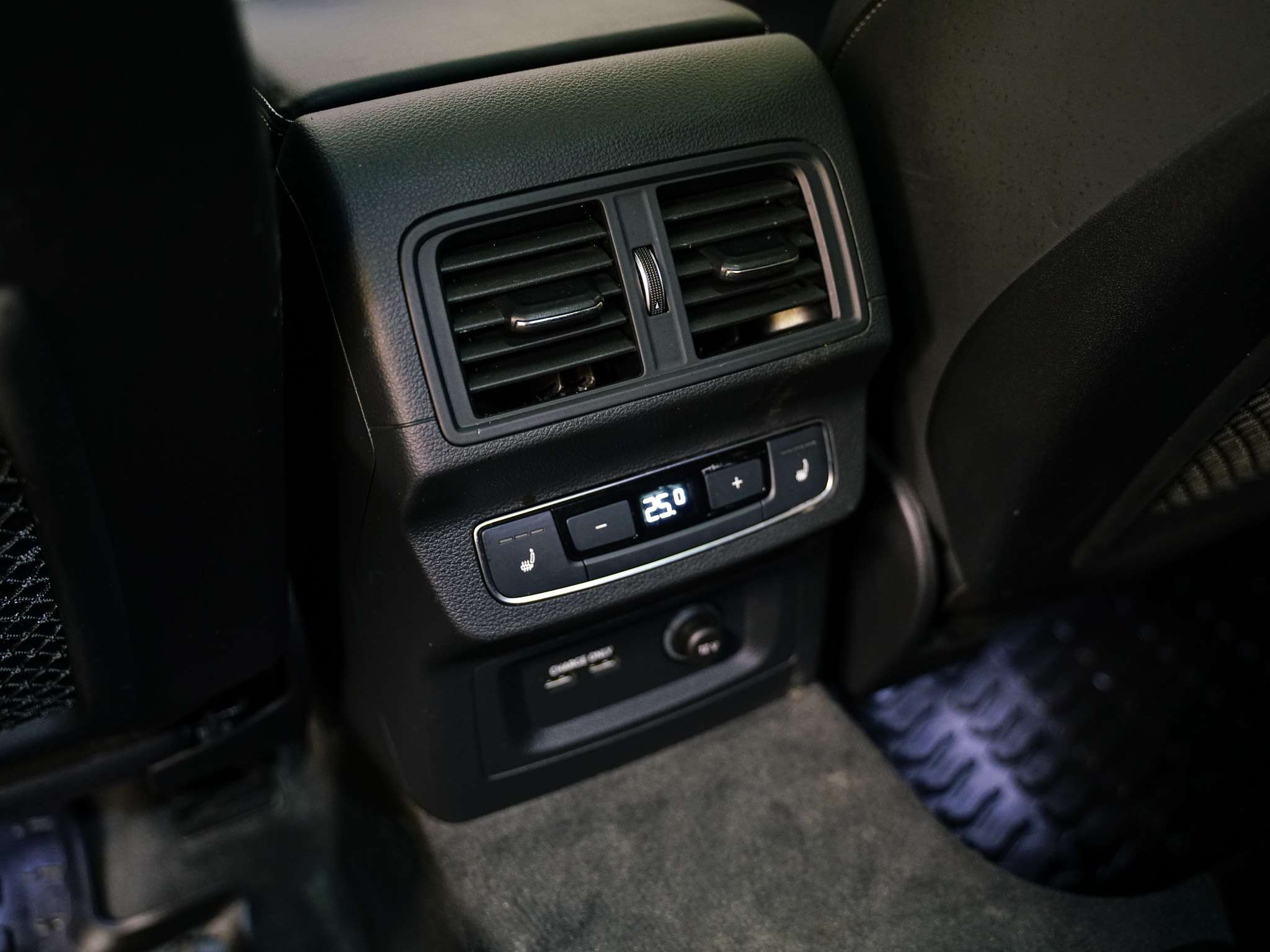 used 2022 Audi SQ5 car, priced at $42,900