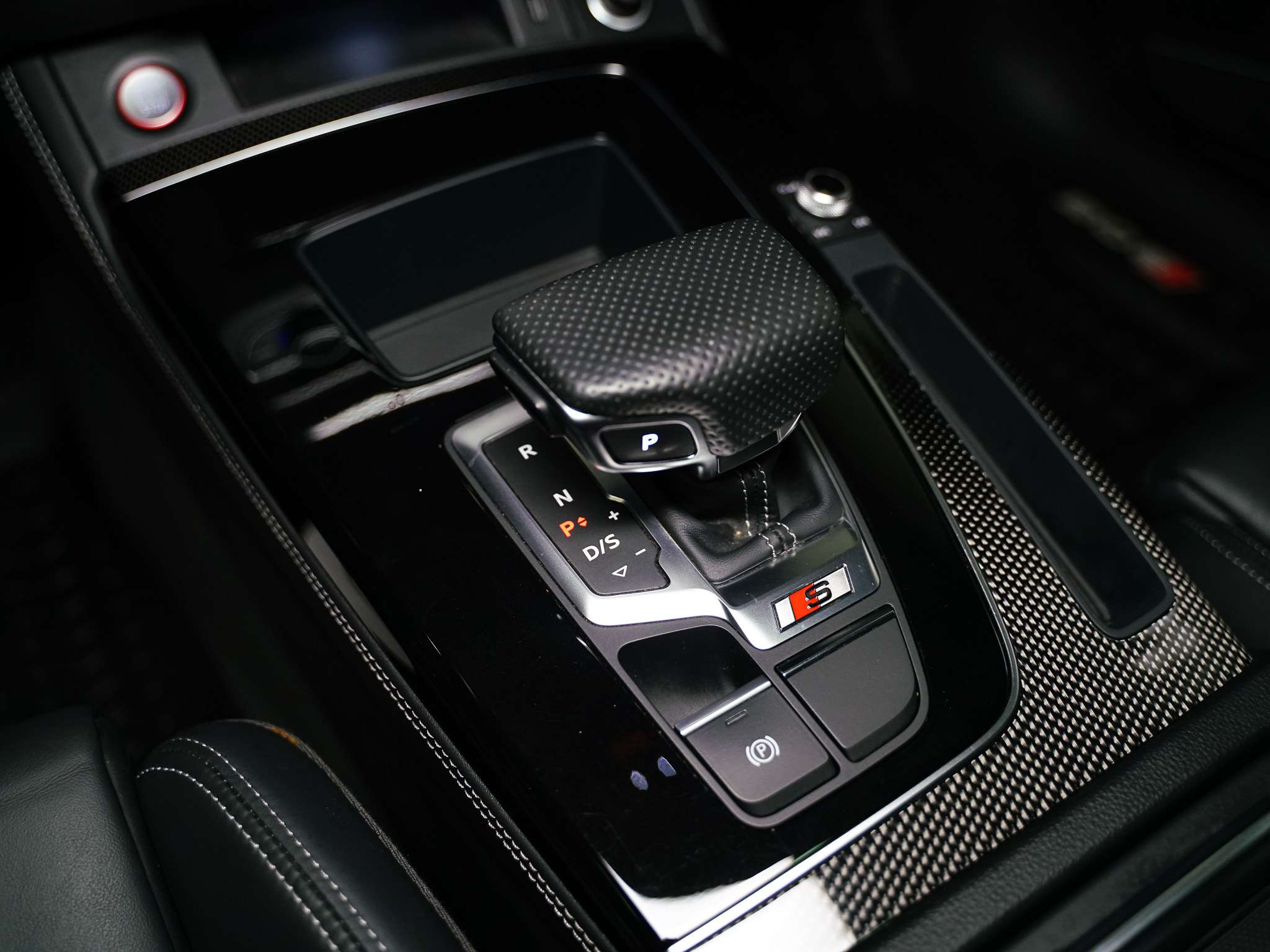 used 2022 Audi SQ5 car, priced at $42,900