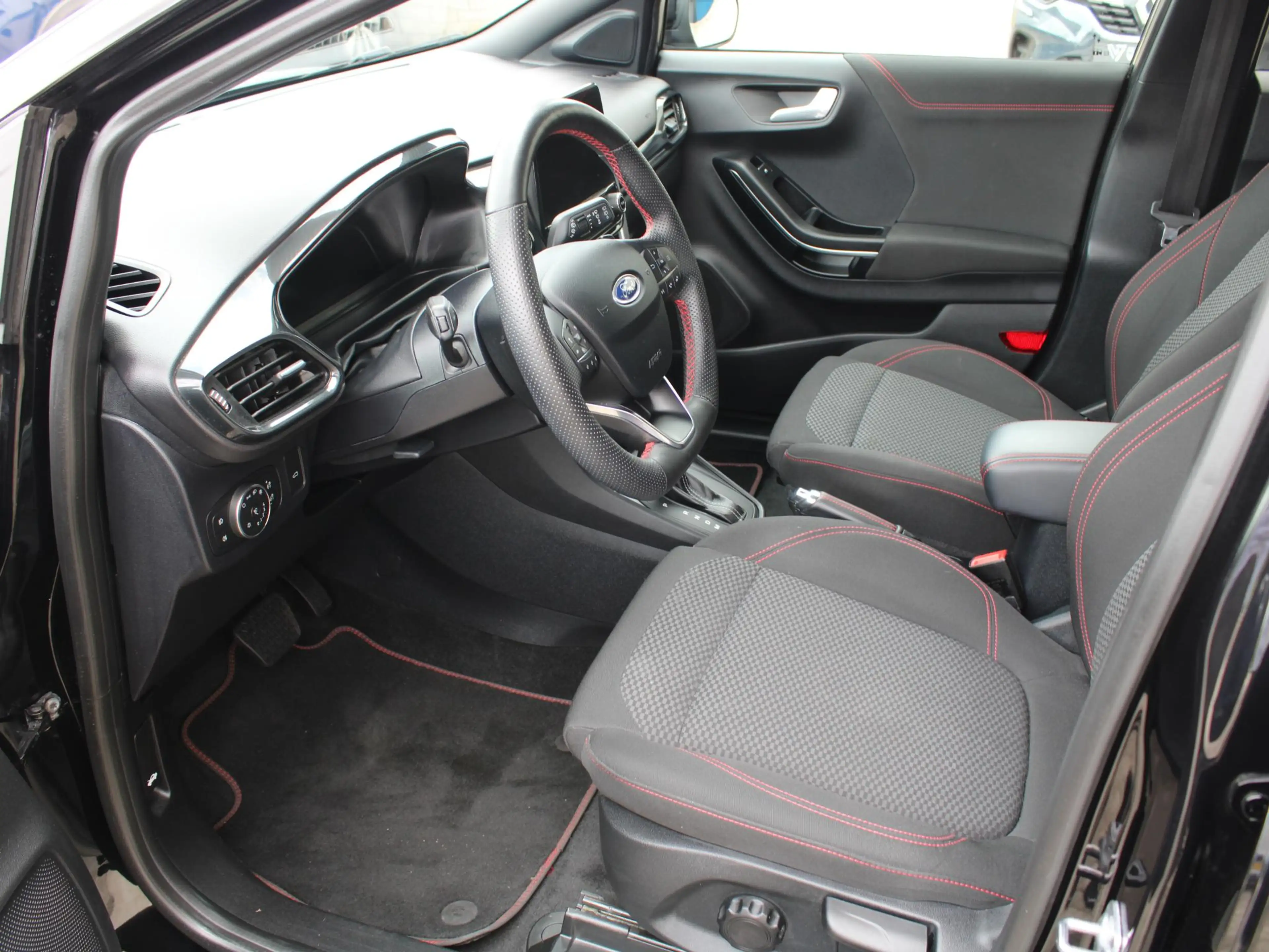 Ford Puma 1.0 EcoBoost Hybrid ST-Line | ADAPTIEVE CRUISE CON — photo 2