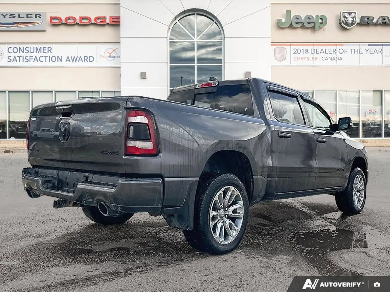 RAM 1500 снимка RAM 1500