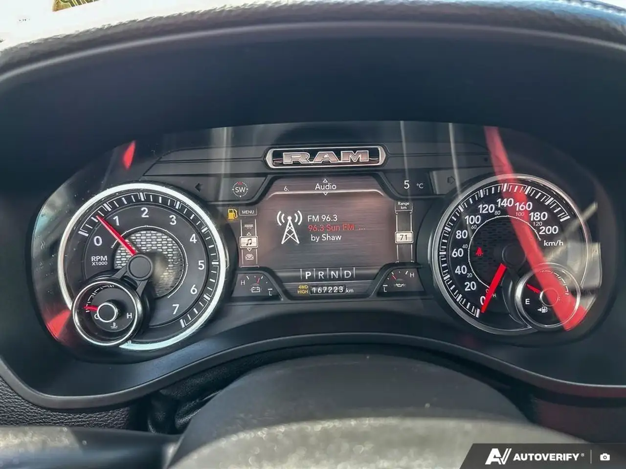 RAM 1500 снимка RAM 1500