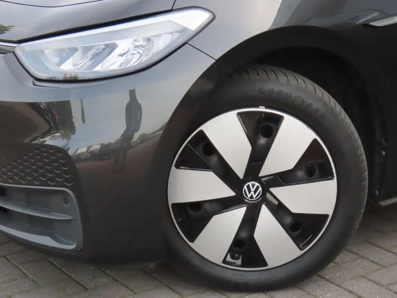 Volkswagen ID.3 E 110 kW — photo 5 sur 31