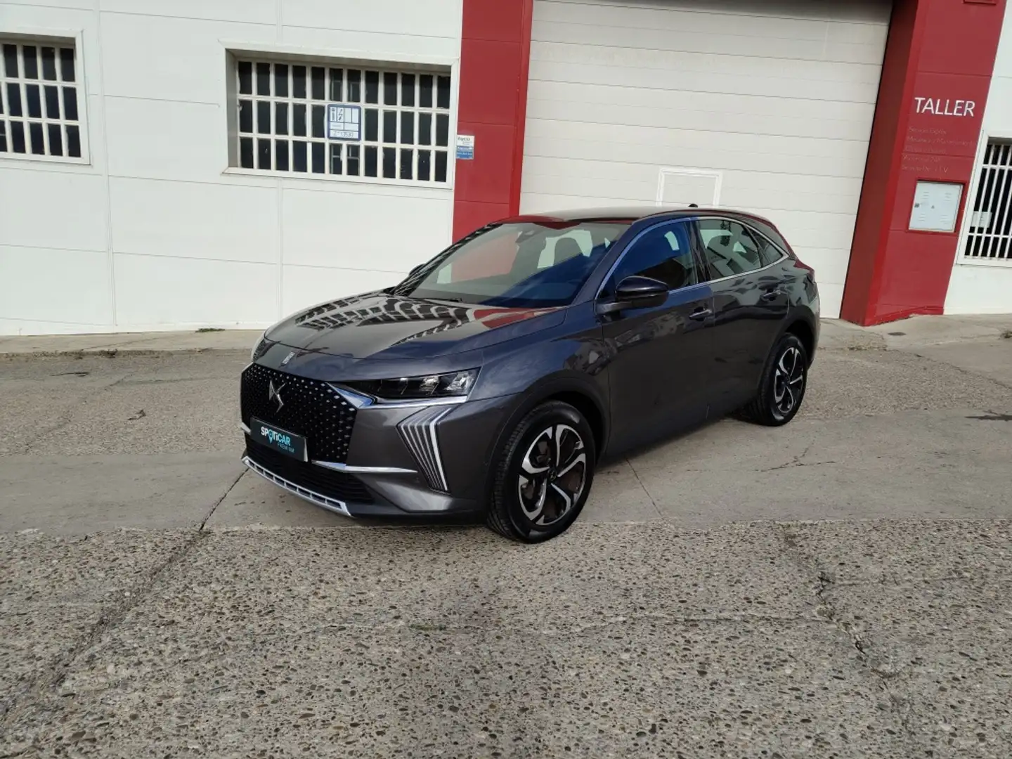 DS Automobiles DS 7 Crossback 1.5BlueHDi Bastille Aut. Gris - 1