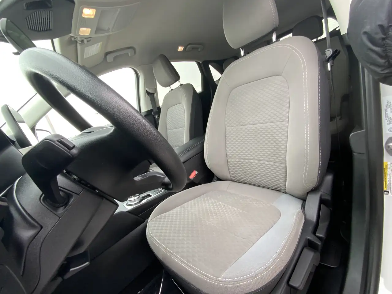 Ford Escape снимка Ford Escape