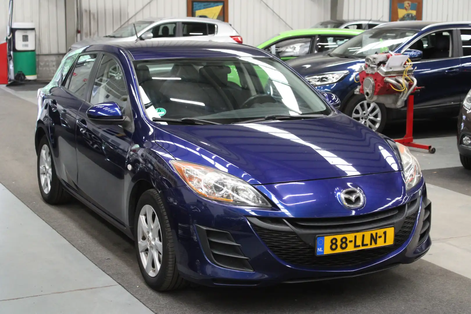Mazda 3 2.0 Limited Automaat NAP, Airco, Trekhaak, Cruise Blauw - 2