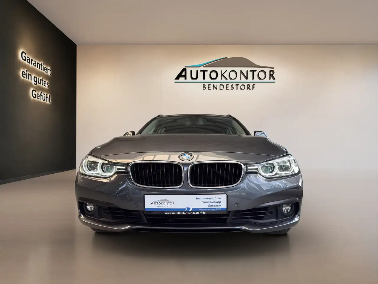 BMW 330i ADVANTAGE - 252ch - VOLANT CUIR