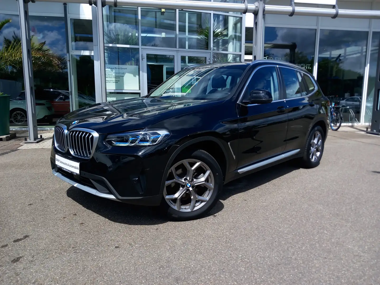BMW X3 xDrive20d  Aut Leder AHK Panorama AktGR Laser HUD Noir - 2