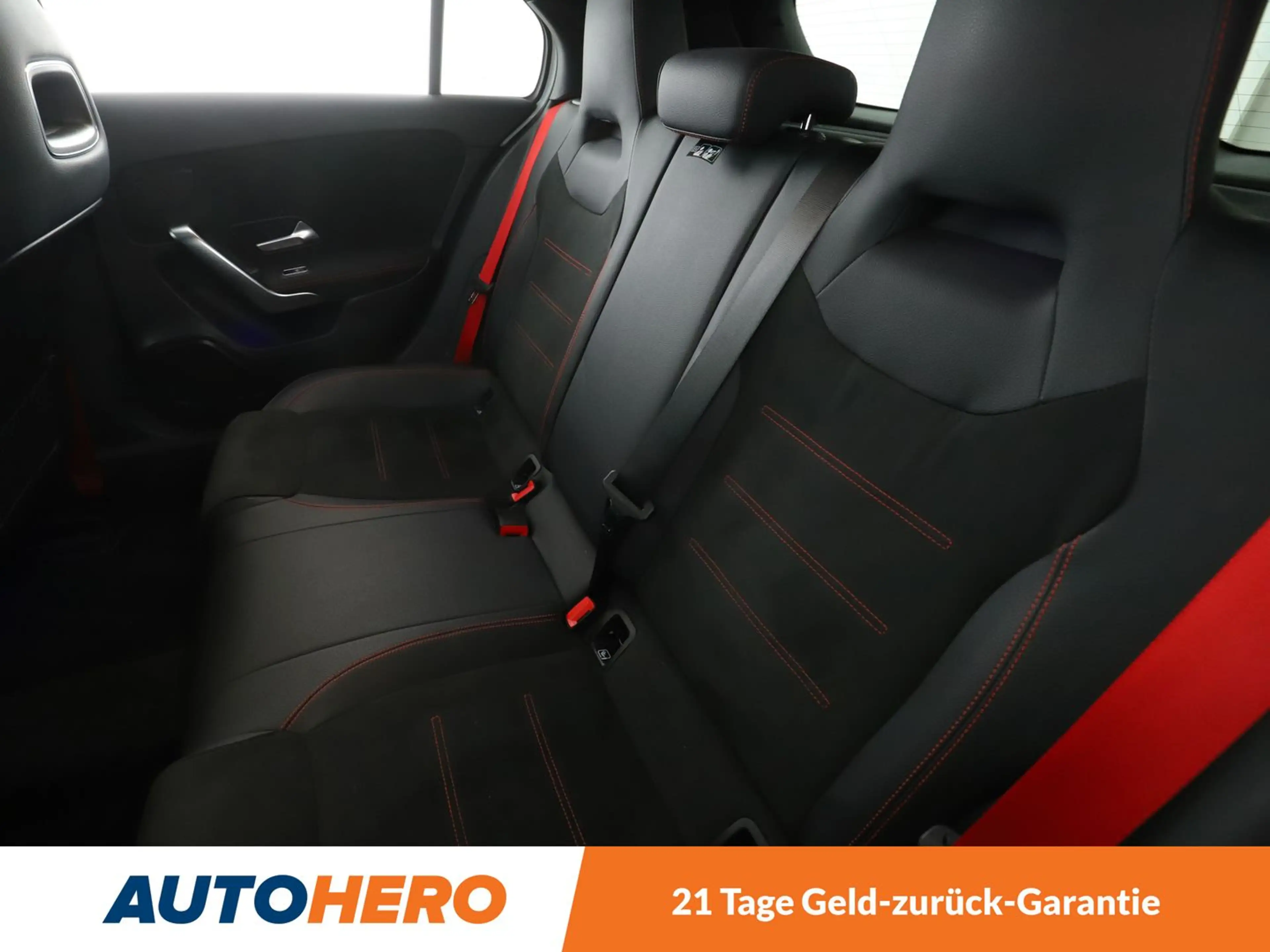 Mercedes-Benz A 35 AMG AMG 4Matic Aut. *360°*STANDHZG*LED* — photo 14