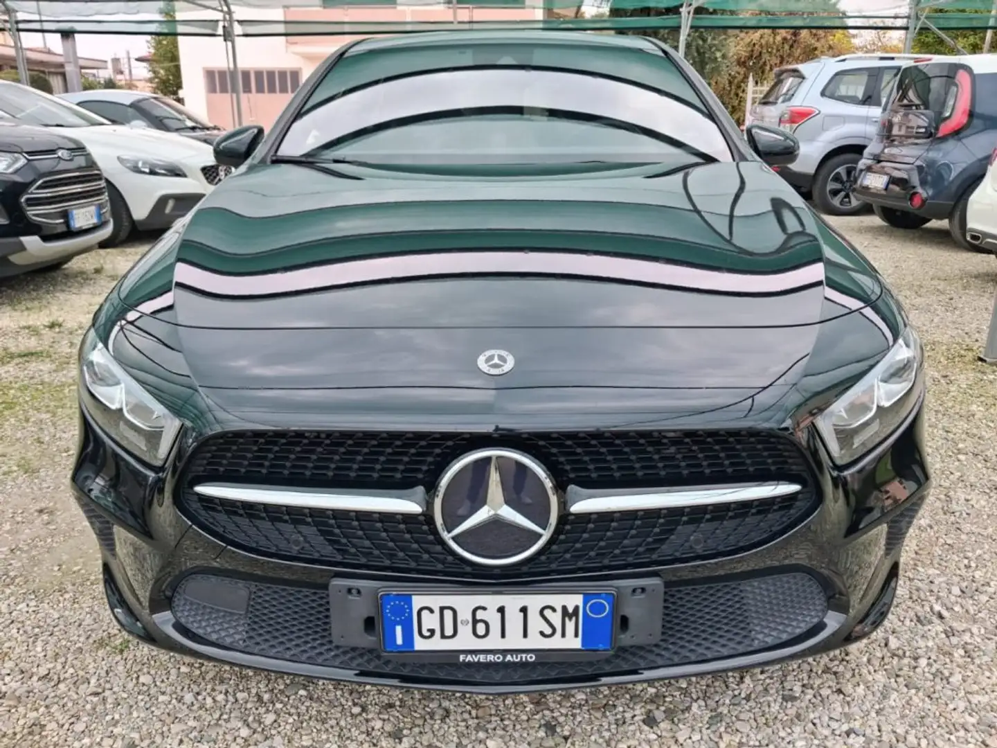 Mercedes-Benz A 180 d Automatic Sport Night Edition Noir - 2