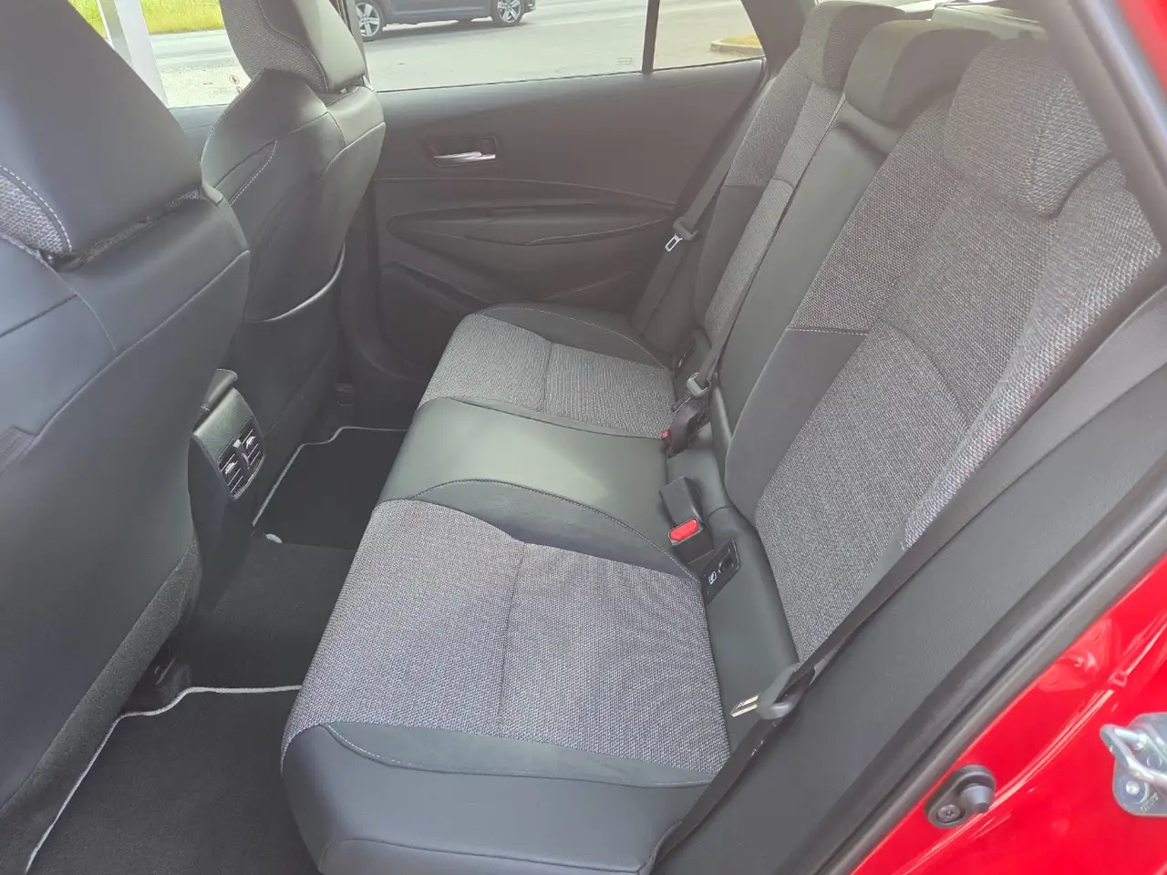 Toyota Corolla TS 1.8l Hybrid Teamplayer Technik-Paket 10