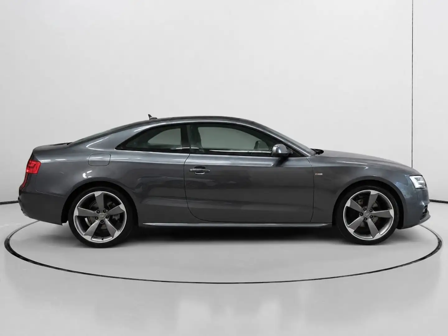 Audi A5 Coupé 2.0TDI S line edition Mult. 190 Gris - 2