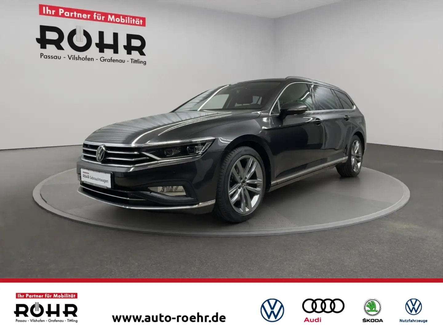 Volkswagen Passat Variant Elegance (Kamera.AHK.Navi.Front Assist.LED) 2.0 TD Grijs - 1