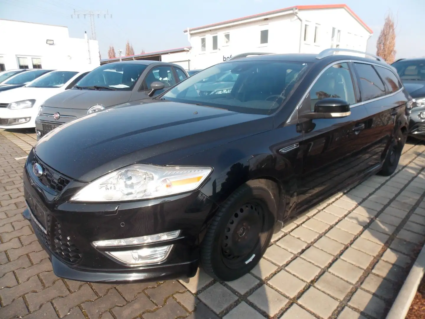 Ford Mondeo Turnier Titanium S Individual Styling Schwarz - 1