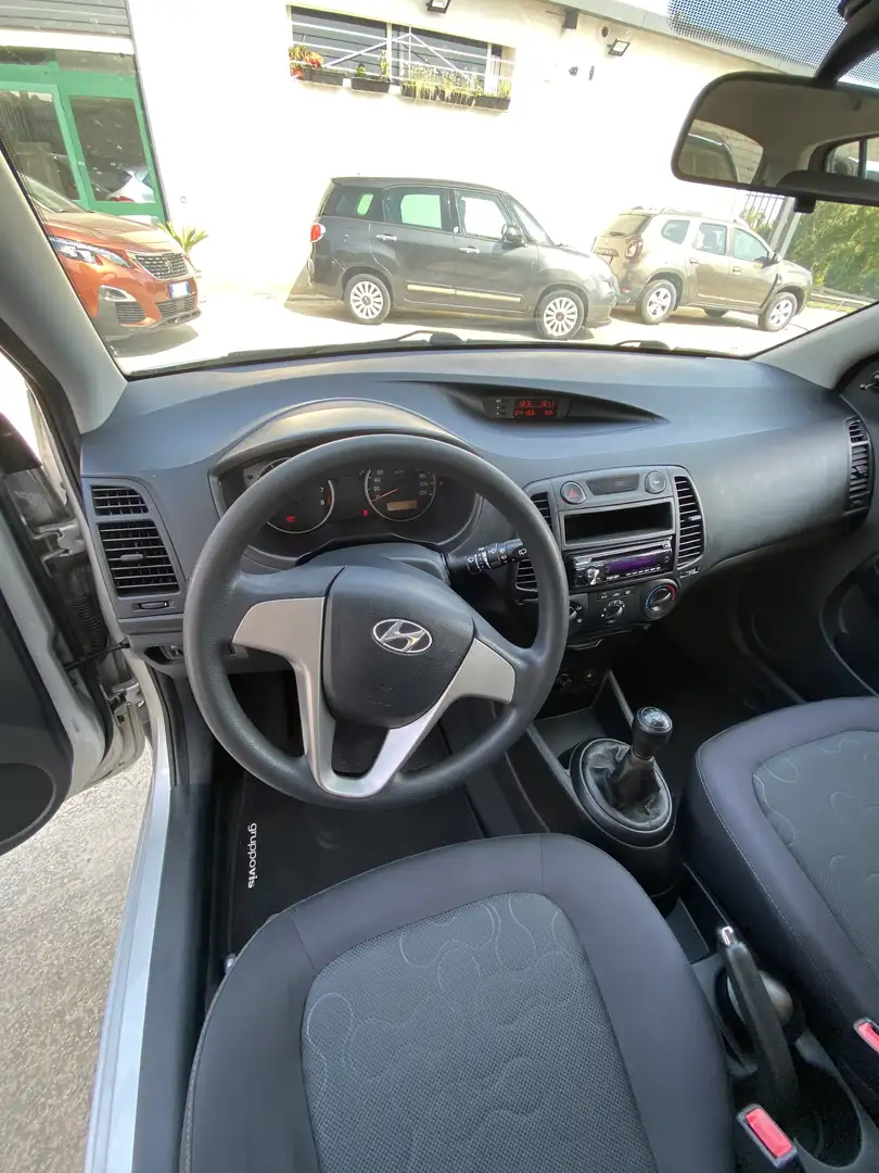 Hyundai i20 5p 1.2 Comfort Gpl - 2