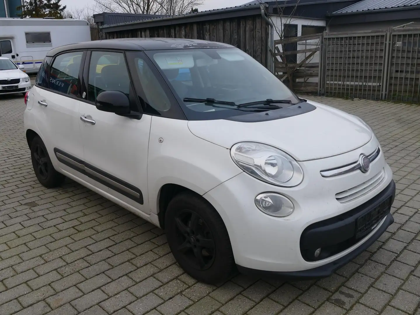 Fiat 500L 1.4 16V Klima Radio CD AUX-IN Einparkhilfe hinten Weiß - 2