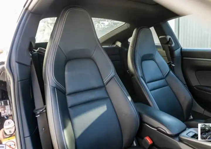 Porsche Carrera 4 GTS Coupé 2019, foto 12