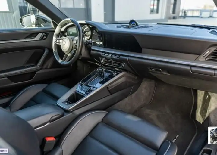 Porsche Carrera 4 GTS Coupé 2019, foto 11